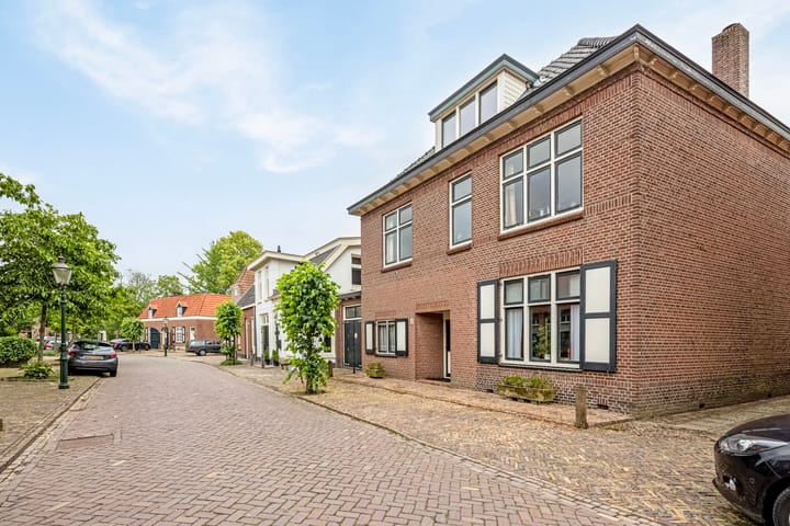 Foto 52 van Brinkstraat 11