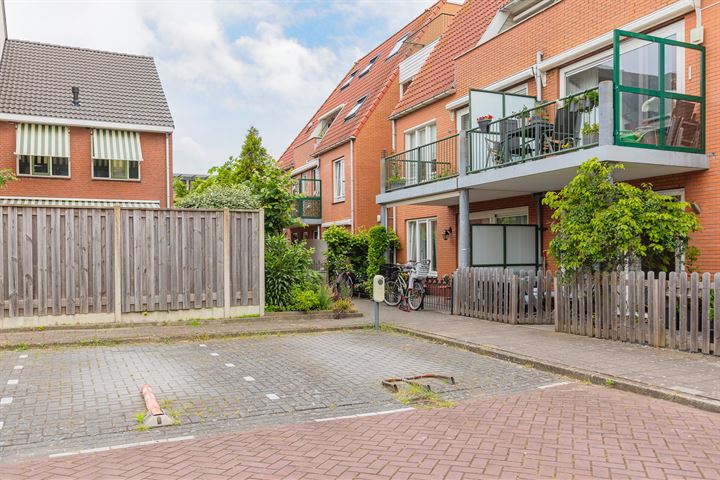 Bekijk foto 47 van Vechtstraat 2-E