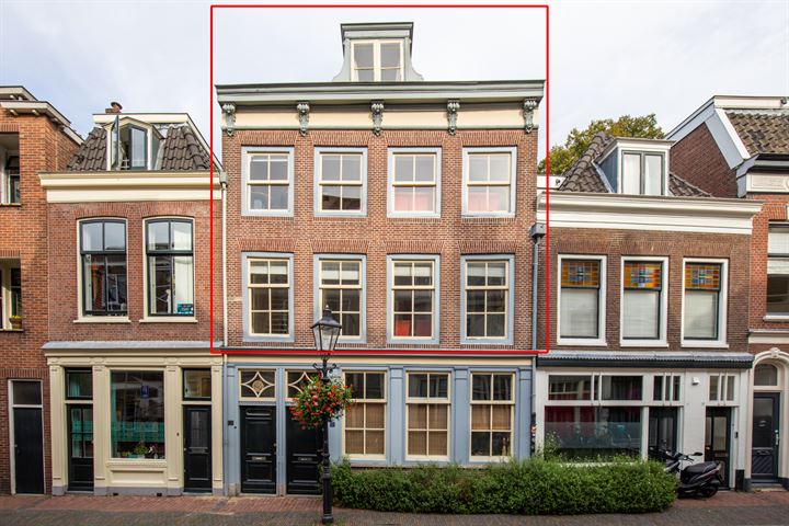 Bekijk foto 2 van Lange Smeestraat 21-BS