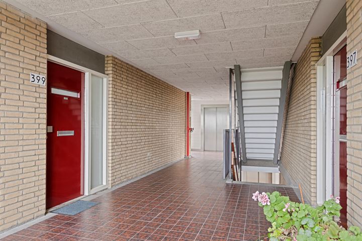 Bekijk foto 9 van Heiloostraat 399