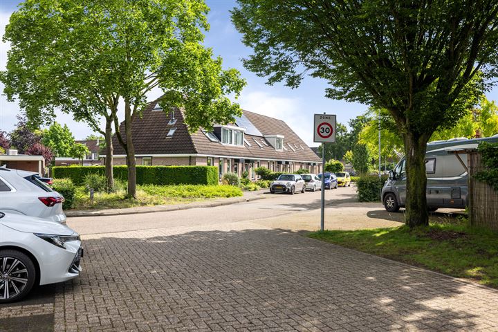 Bekijk foto 29 van Schubertstraat 35