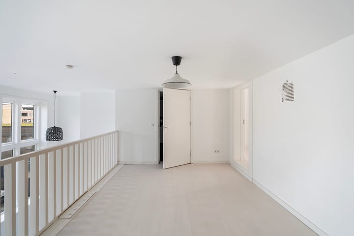 Foto 16 van Stortenbekerstraat 215