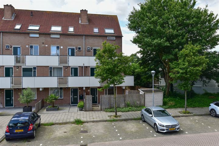 View photo 22 of Thomsonstraat 208