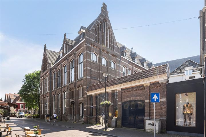 Bekijk foto 1 van Nieuwe Markt 1-B