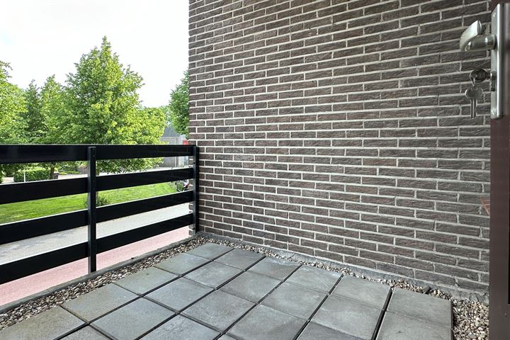 View photo 12 of Nassaustraat 66-B