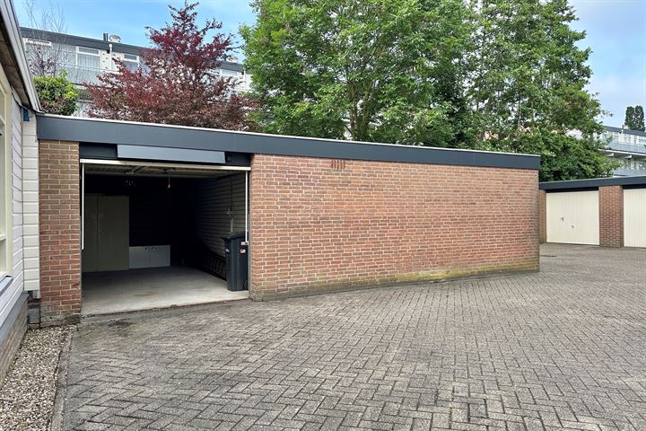 Bekijk foto 35 van Nassaustraat 66-B