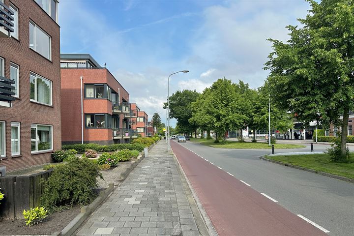 View photo 38 of Nassaustraat 66-B