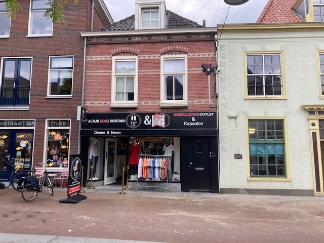 Bekijk foto 1 van Rijnstraat 36