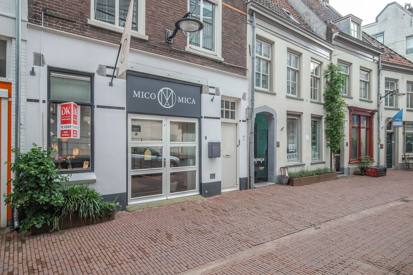 Bekijk foto 1 van Zwanenstraat 6