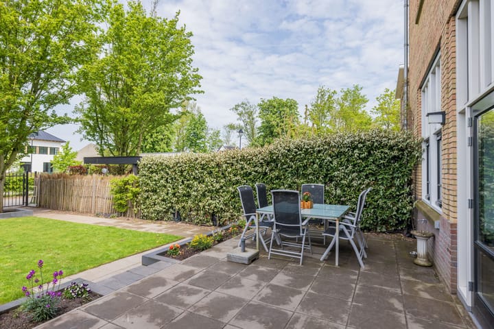 Foto 78 van Pauluslaan 124