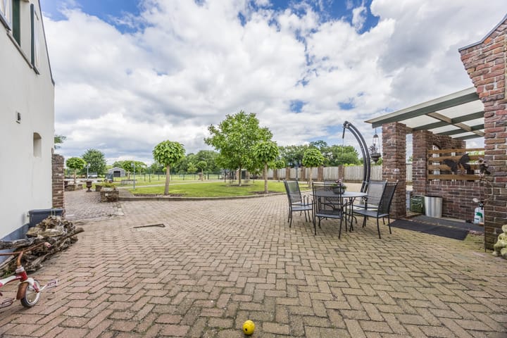 Foto 62 van Hoenderstraat 35