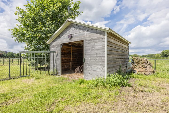 Foto 66 van Hoenderstraat 35