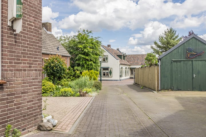 Foto 67 van Hoenderstraat 35