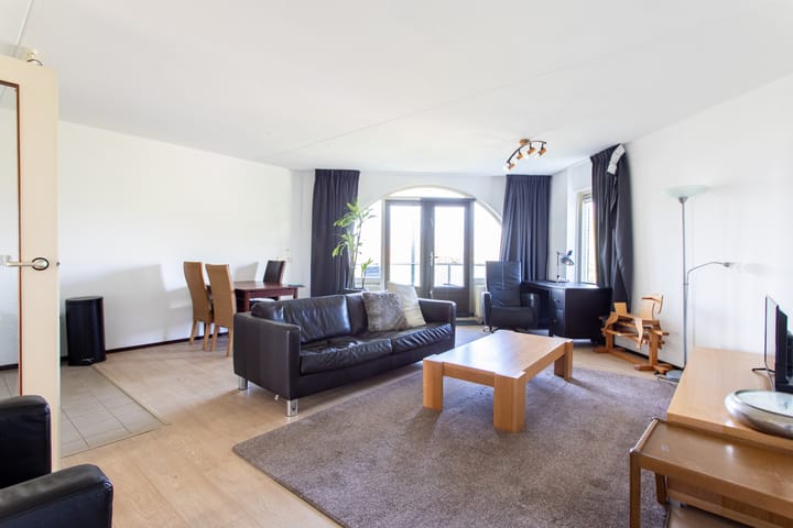 Foto 4 van Burgerweg 9-AP8