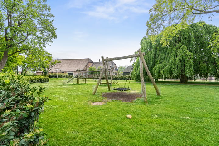 Foto 48 van Margrietstraat 1