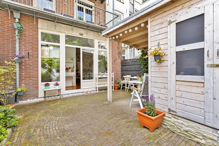 Bekijk foto 35 van Gerard Doustraat 1-AH