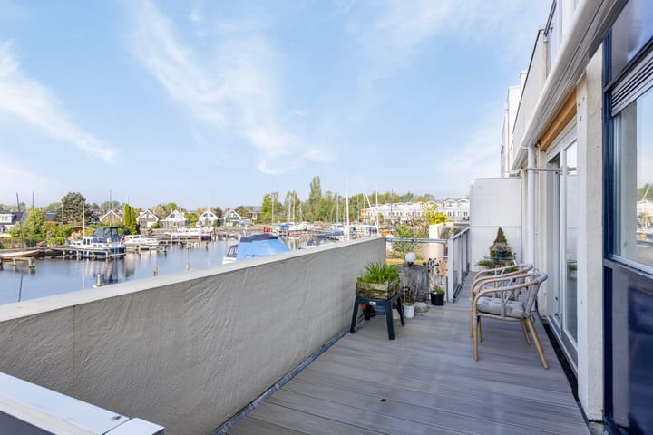 Foto 18 van Koevordermeerstraat 12