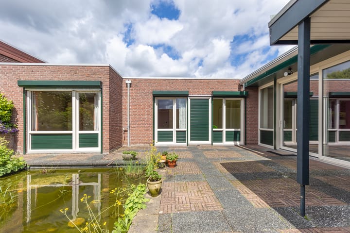 Foto 3 van Steengrub 5