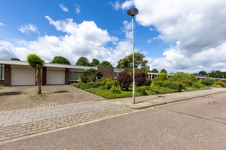 Foto 30 van Steengrub 5