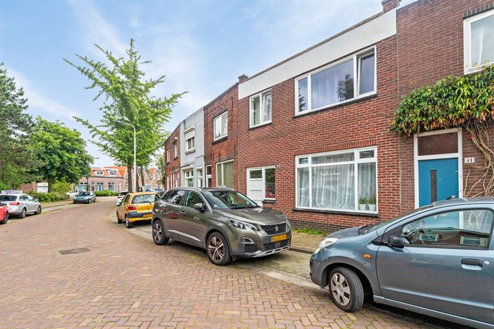 Bekijk foto 1 van Abeelstraat 39