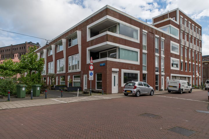 Bekijk foto 38 van Rob Slotemakerstraat 38