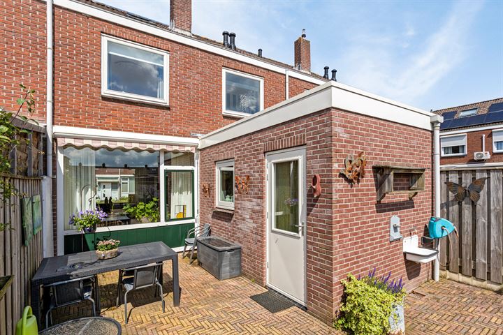 View photo 36 of Jan Voermanstraat 45