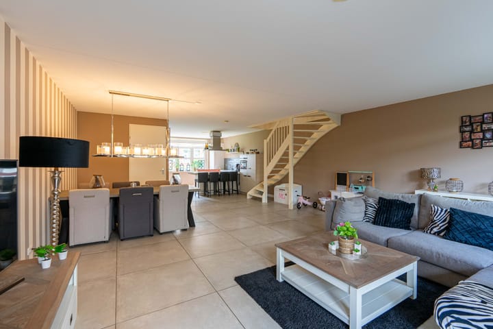 Foto 4 van Verdeelstraat 37