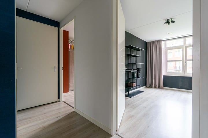 Photo 18 of Verdeelstraat 37