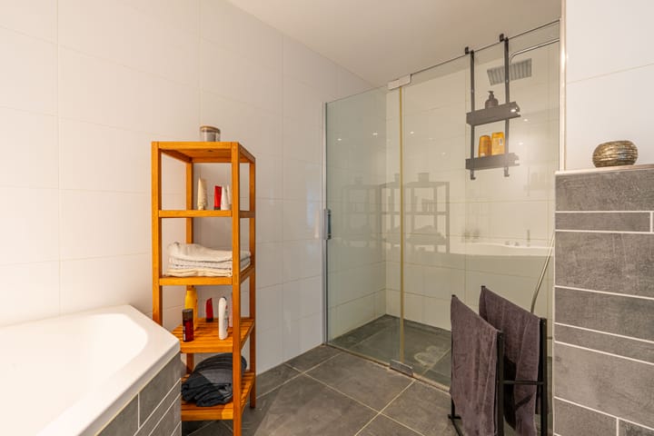 Photo 24 of Verdeelstraat 37