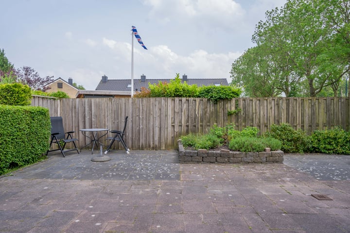 Bekijk foto 32 van Prins Bernhardlaan 43