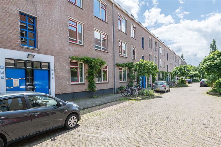 Bekijk foto 32 van Semmelinkstraat 23