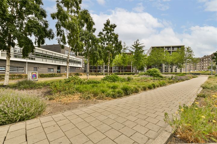 Bekijk foto 32 van Lambertus Zijlplein 122