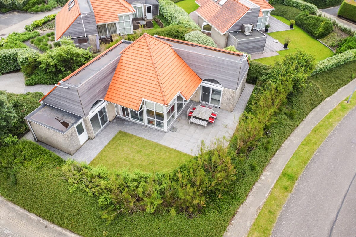 Photo 1 of Jan van Gent 6