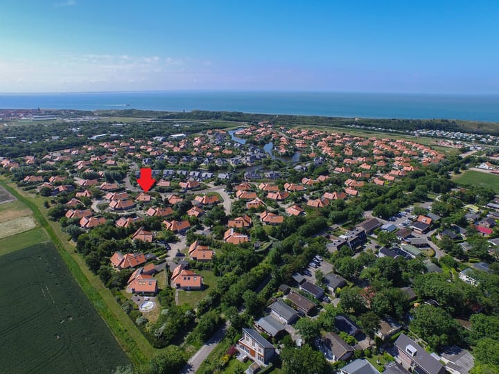 Photo 2 of Jan van Gent 6