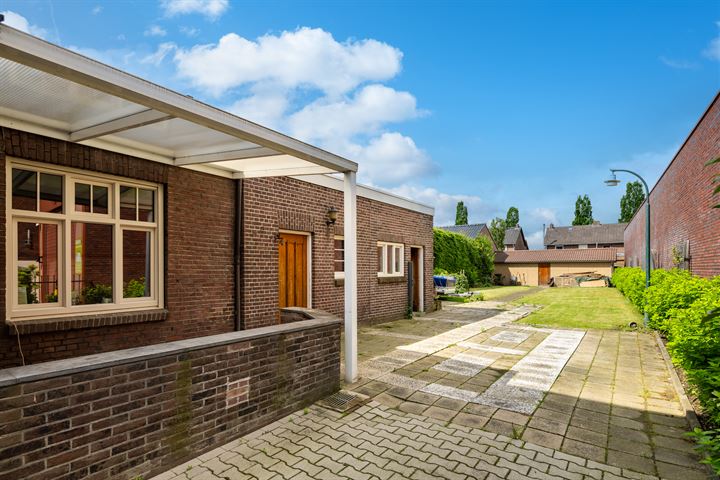 View photo 20 of Schoolstraat 86