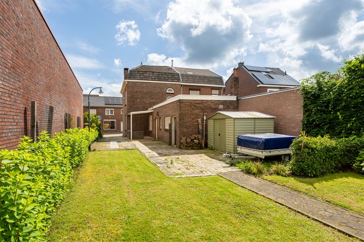 View photo 23 of Schoolstraat 86