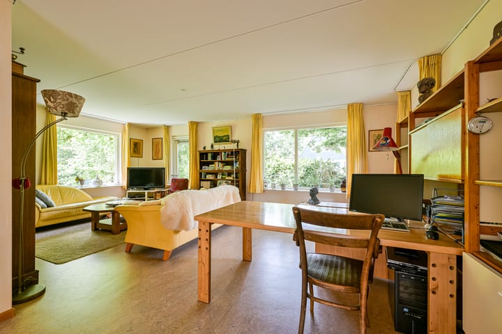 Photo 6 of J.J. Wernerstraat 32