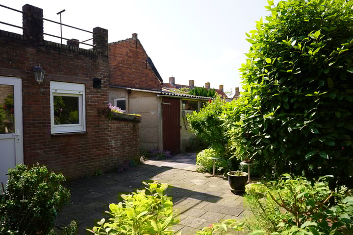 Foto 30 van Lange Heerenstraat 37