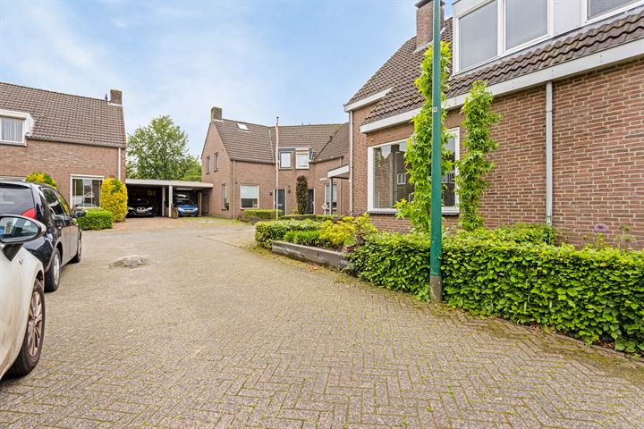 Bekijk foto 10 van Jan Dobbelsteenstraat 33