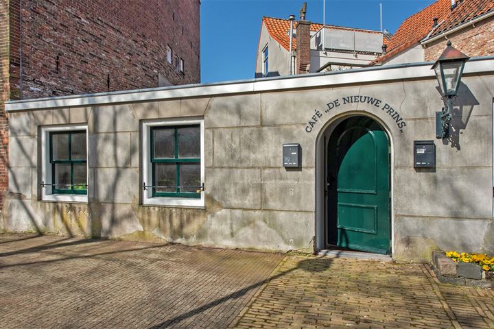 Bekijk foto 2 van Zuiderstraat 342