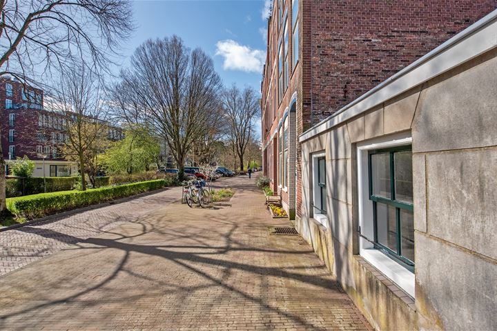 Bekijk foto 7 van Zuiderstraat 342