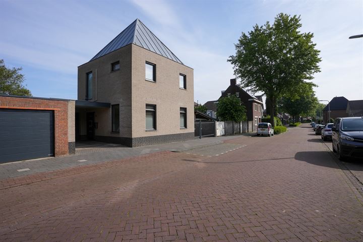 Bekijk foto 59 van Groene Kruisstraat 26