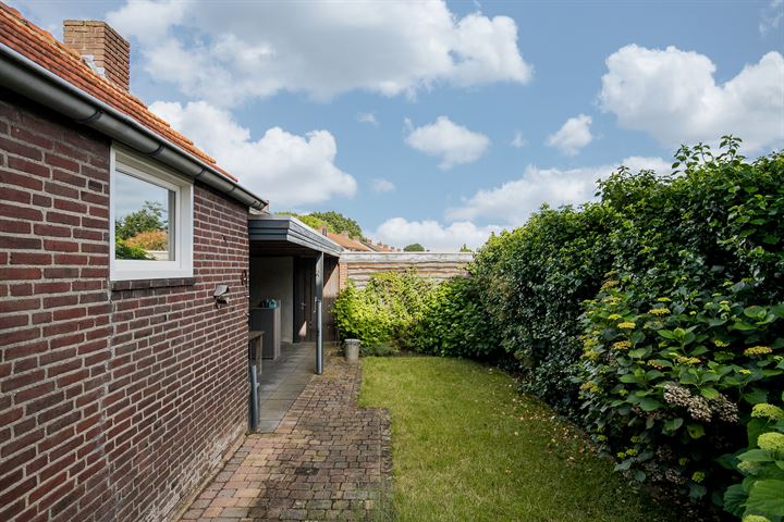 Bekijk foto 32 van Veldstraat 52