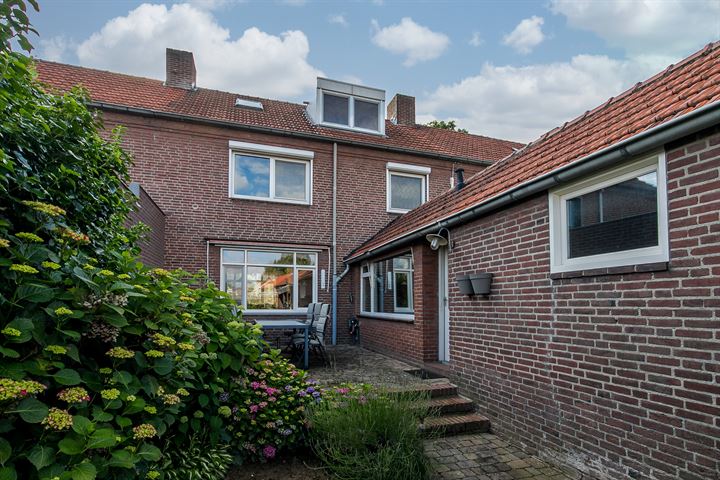 Bekijk foto 38 van Veldstraat 52