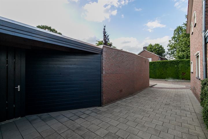 Bekijk foto 43 van Veldstraat 52