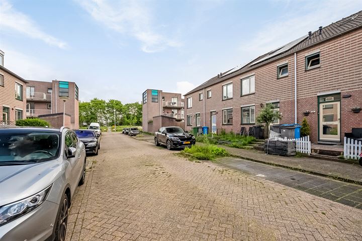 Bekijk foto 34 van Aletta Jacobsstraat 17