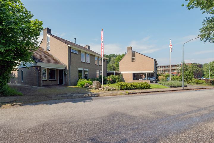 Bekijk foto 53 van Prins Clausstraat 8