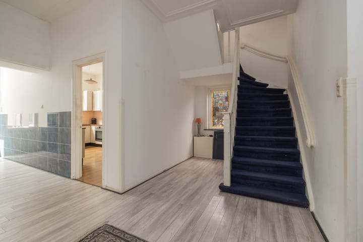 Photo 22 of Weeresteinstraat 129