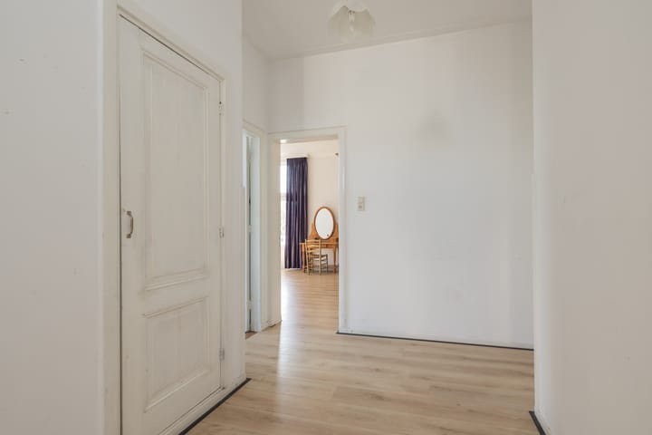 Photo 31 of Weeresteinstraat 129