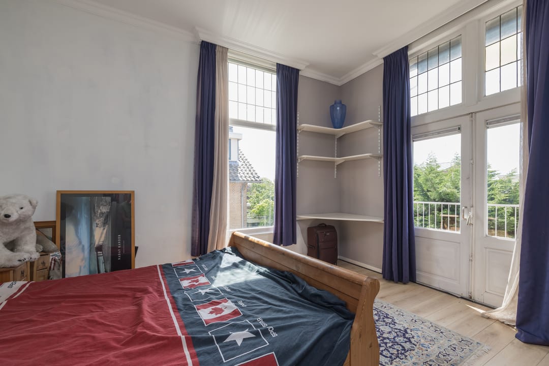 Foto 52 van Weeresteinstraat 129